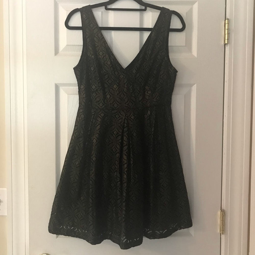 Esley Dress